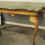 774 8257 CONSOLE TABLE
